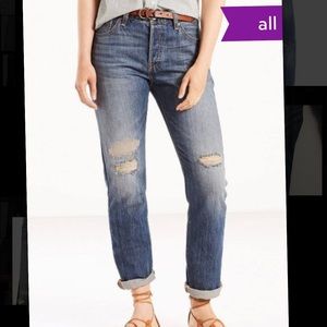 Blue Illusion 501® Distressed Boyfriend Jeans
